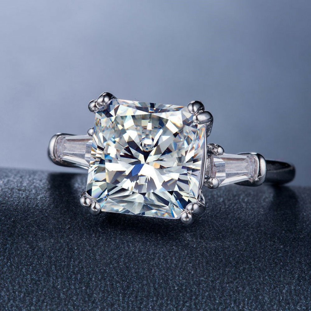 New 925 Sterling Silver Princess Cut Sapphire Ring - Picture 2 of 3